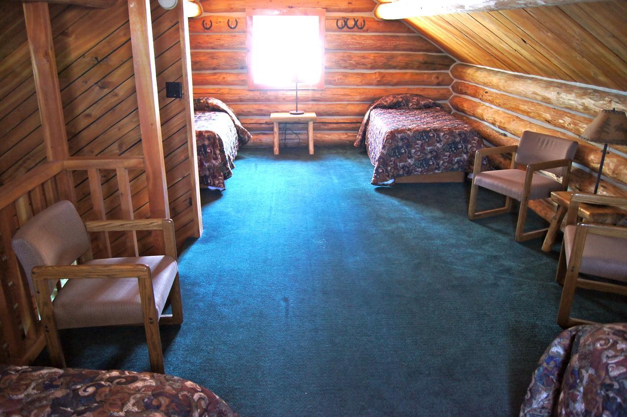 Crooked Creek Guest Ranch Hotel Dubois Luaran gambar